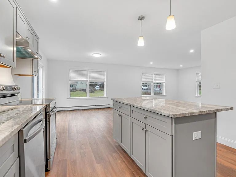 938 Bridgton Rd — Photo 17
