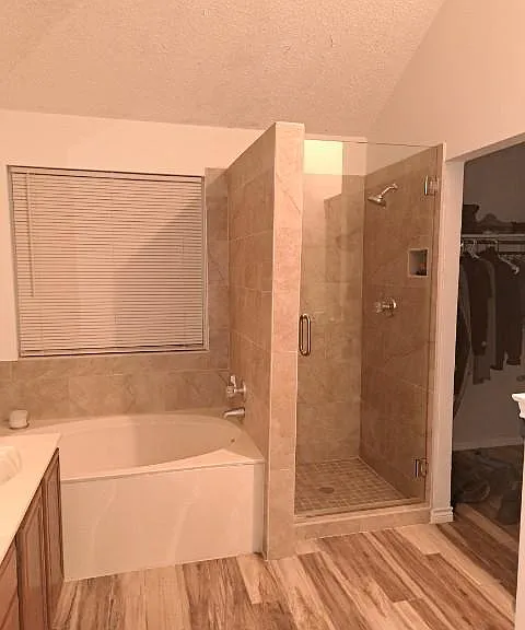 2414 Coventry Ct — Photo 4