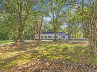 454 Bates Crossing Rd, Travelers Rest, SC 29690