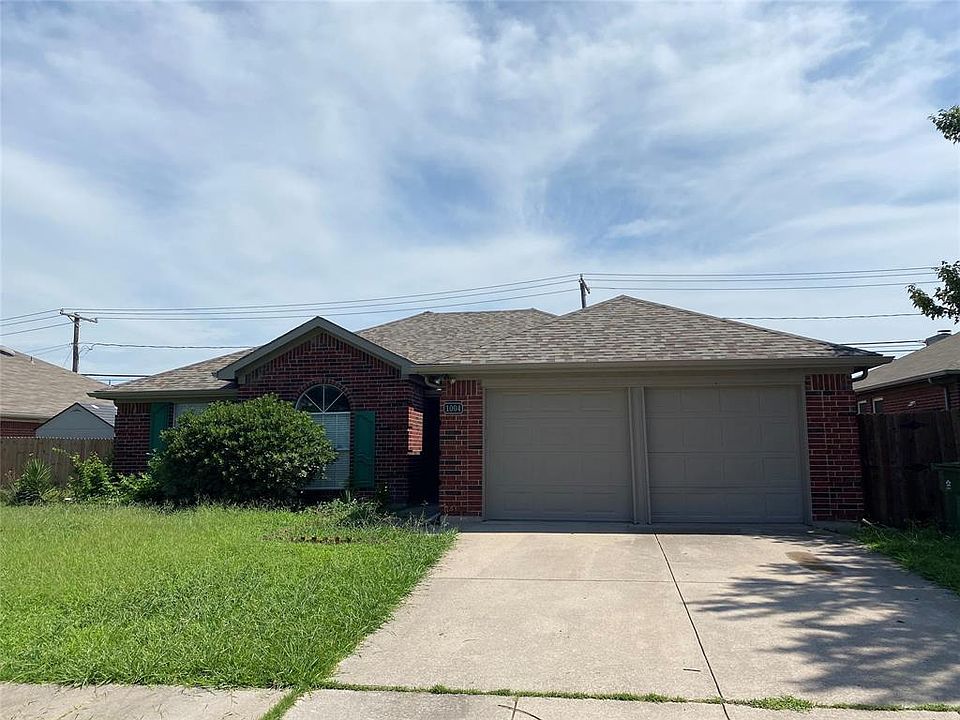 1st image of 1004 Valley Branch Dr