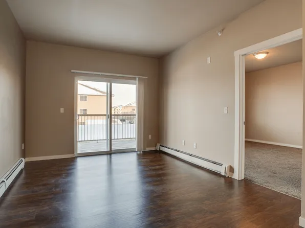 Courtyard Apartments