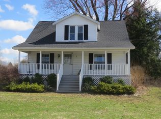 1453 Dublin Rd, Waterford, PA 16441