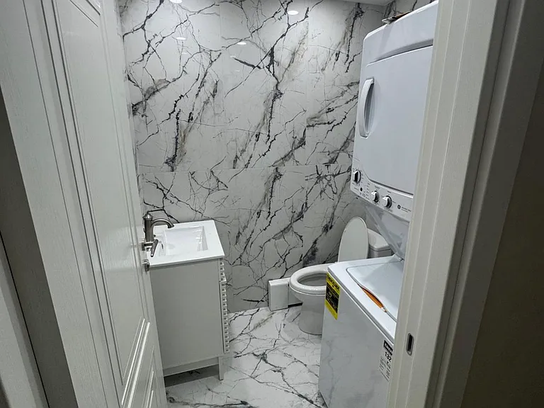 164 Pembroke St #1 — Photo 4