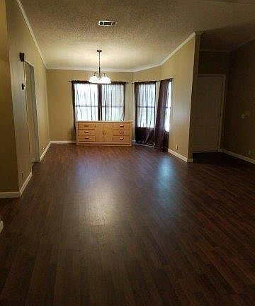 4th image of 103 Windfern Dr