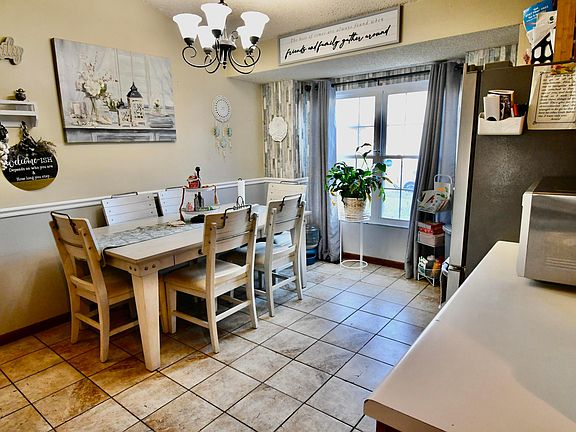 4th image of 1394 Tilia Ct