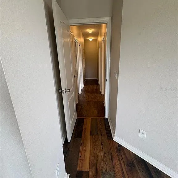 10907 Derringer Dr — Photo 17