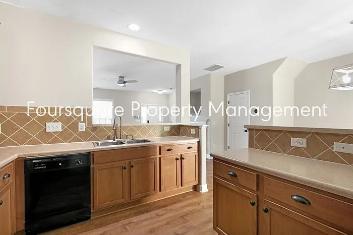 6143 Neuse Wood Dr — Photo 14