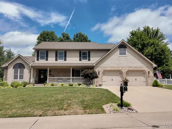 315 Lake Forest Dr, Belleville, IL 62220