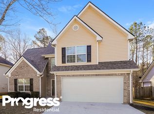 79 Belmont Park Dr, Newnan, GA 30263