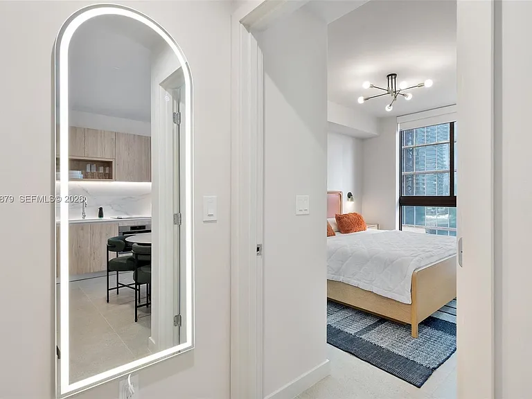 11 NE 6th St #1805 — Photo 7