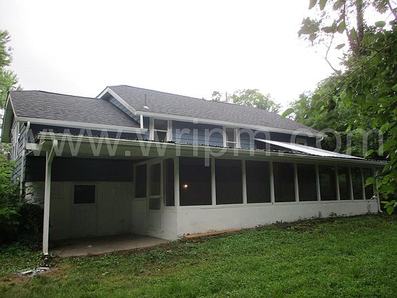 2nd image of 435 4th Ave