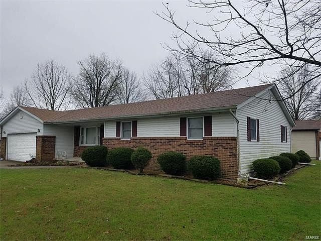 1st image of 208 Orchard Ln