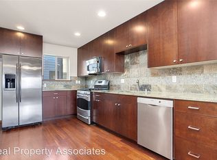 3726 Beach Dr SW, Seattle, WA 98116