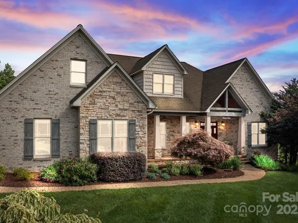 753 River Bend Dr, Granite Falls, NC 28630