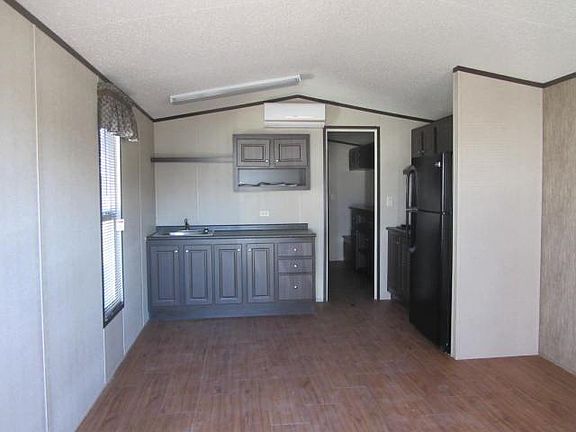 4th image of 5236 Padre Island Hwy Lot 84