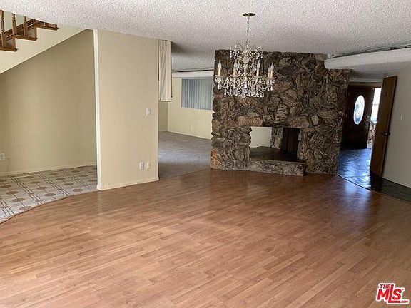 2nd image of 5300 Reynier Ave