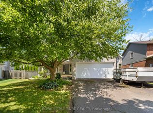 23 Woodside Sq, Pelham, ON L0S 1E4