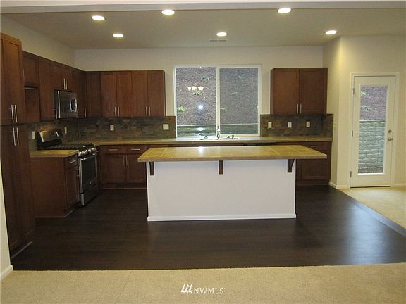 2nd image of 19516 20th (Lot 135) Avenue Ct E