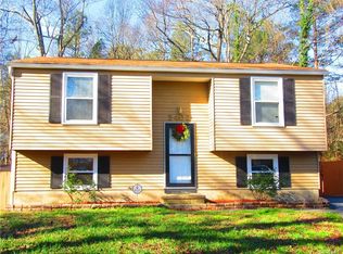 3402 Hollow Branch Ct, Chesterfield, VA 23832