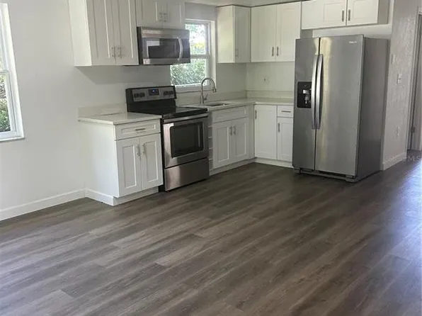 4740 Garcia Ave, Sarasota, FL 34233