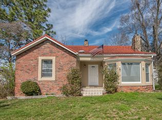 1240 7th Ave SW, Hickory, NC 28602