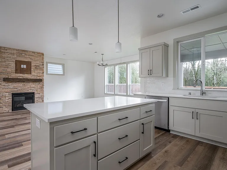 13529 NE 109th Way — Photo 8