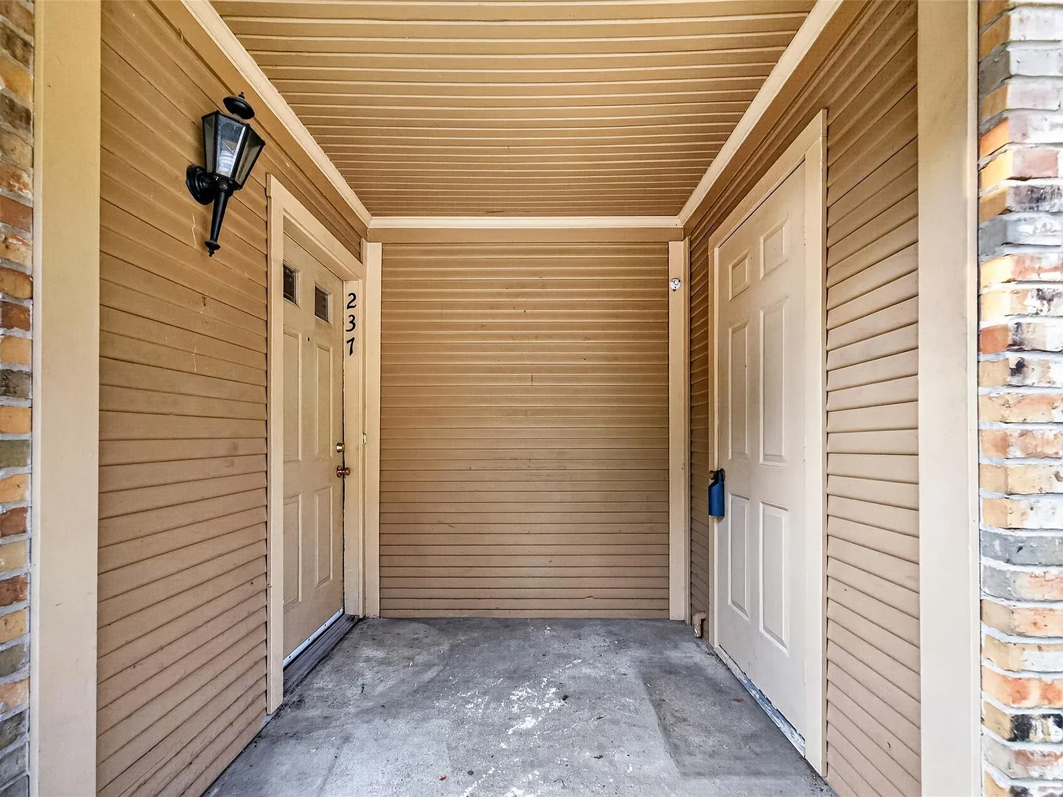 1 bed, 1.0 bath, 740 sqft, $1,300 — Photo 4