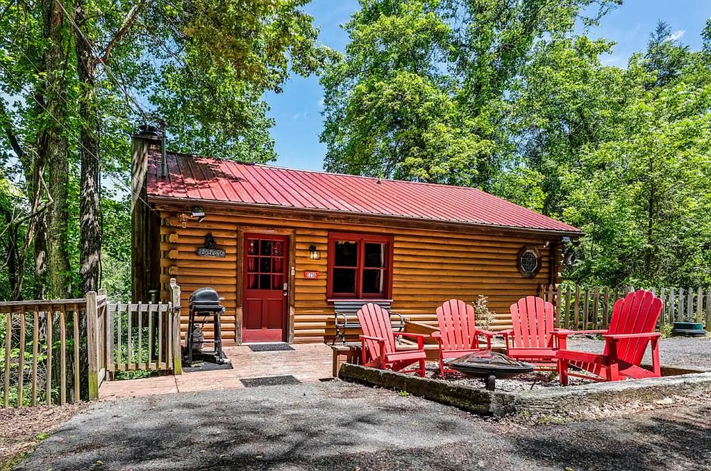 1716 Ridgecrest Dr, Pigeon TN 37876 Zillow