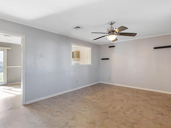 4th image of 420 Chisholm Drive