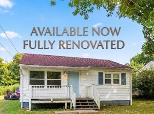 56 Jefferson St, Jackson, TN 38301