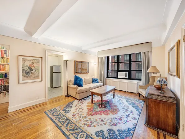 235 E 22nd St APT 9U, New York, NY 10010