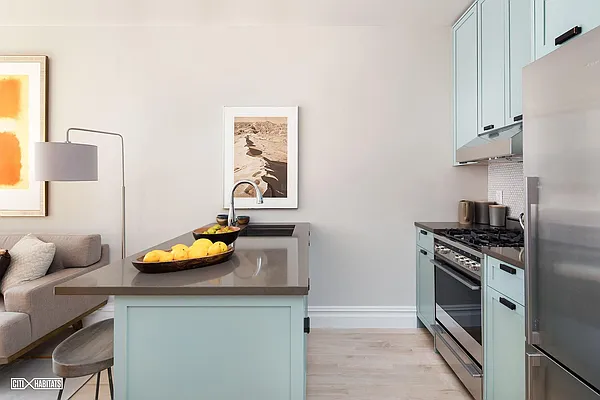 Sold by Citi Habitats | media 17