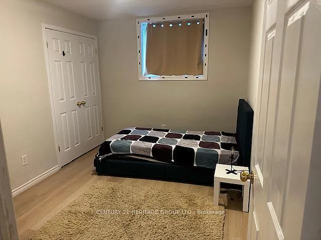 380 Georgian Dr #BASEMENT — Photo 9