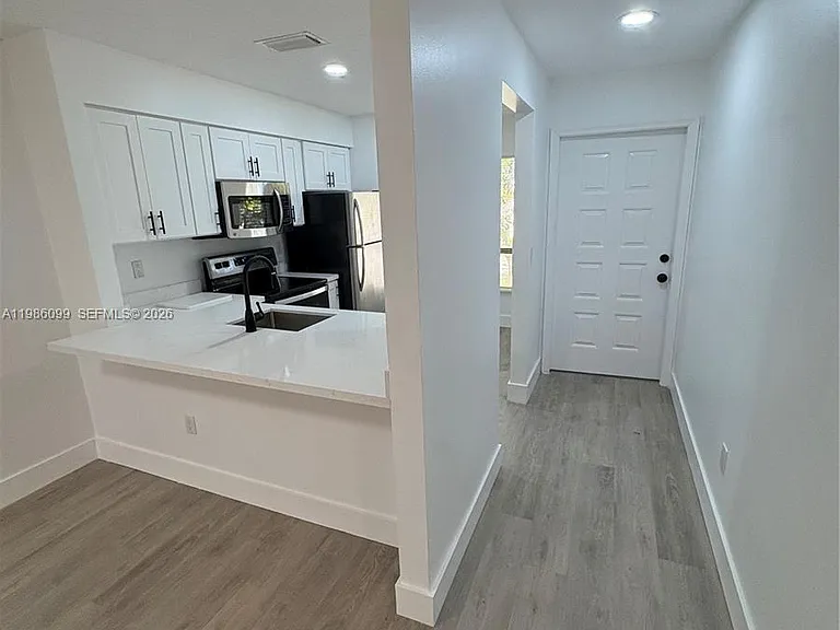 1500 NW 4th Ave #306 — Photo 18