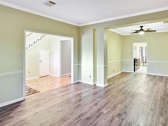 4th image of 4407 Kinrose Dr