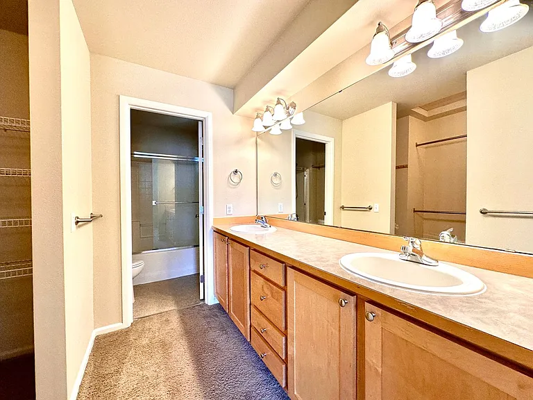 515 225th Pl NE #33 — Photo 18