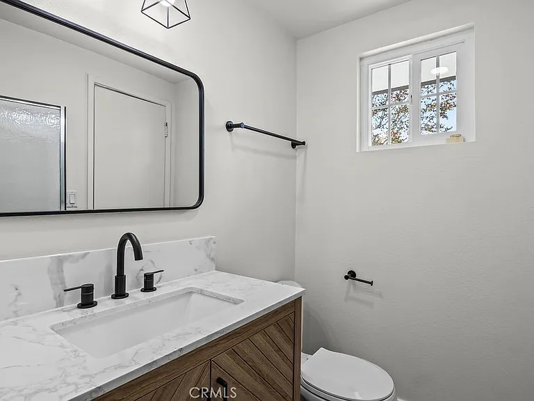 5952 Par Cir — Photo 22