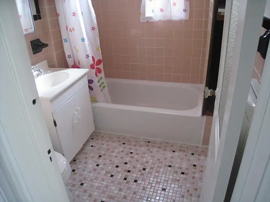 Rented by Alexiou Realty | media 28