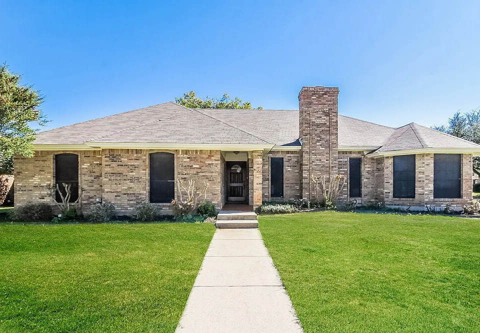 7709 Harmony Dr