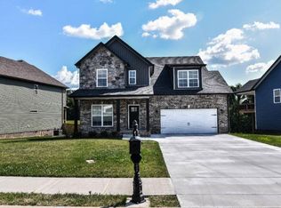 1039 Barnhill Rd, Clarksville, TN 37043