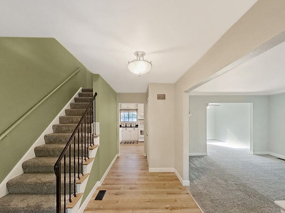 19436 Brandywine St, photo 5
