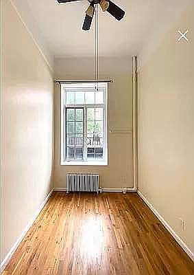 4th image of 102 W 73rd St #2F