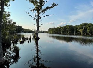 182 Pine Point Rd, Hertford, NC 27944