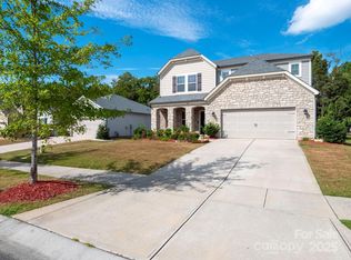 5811 Fenway Dr, Charlotte, NC 28273