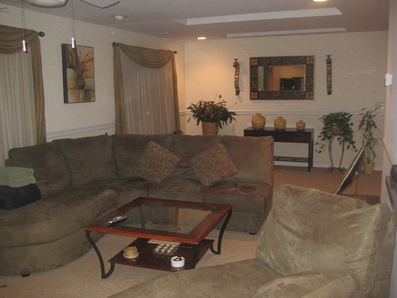4th image of 302 Kingbird Ct