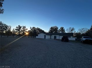 2481 E Falcon St, Pahrump, NV 89048