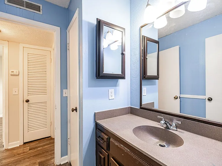 127A Susan Dr #127-B — Photo 22