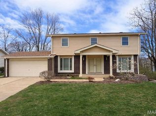 15423 Eaglepass Dr, Chesterfield, MO 63017