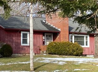 2705 Lamson Rd, Phoenix, NY 13135