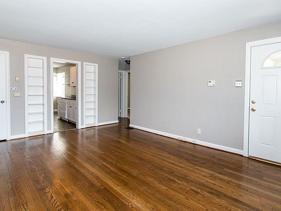 3rd image of 83 W Westfield Blvd